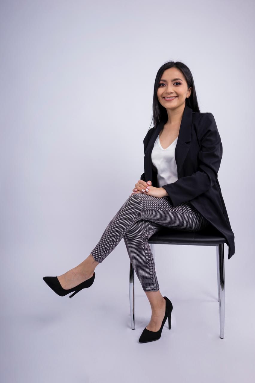 Odontóloga Karla Sánchez